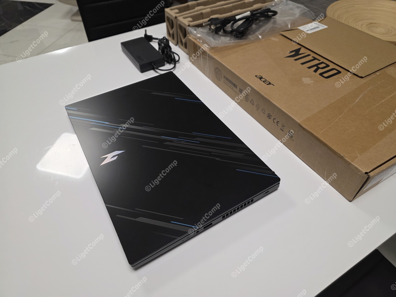 Acer V15 Nitro Gamer FHD IPS 165Hz i9-13900H 14mag 16GB 1TB SSD Nvidia RTX 4060 8GB Win11 Garancia - Image 10