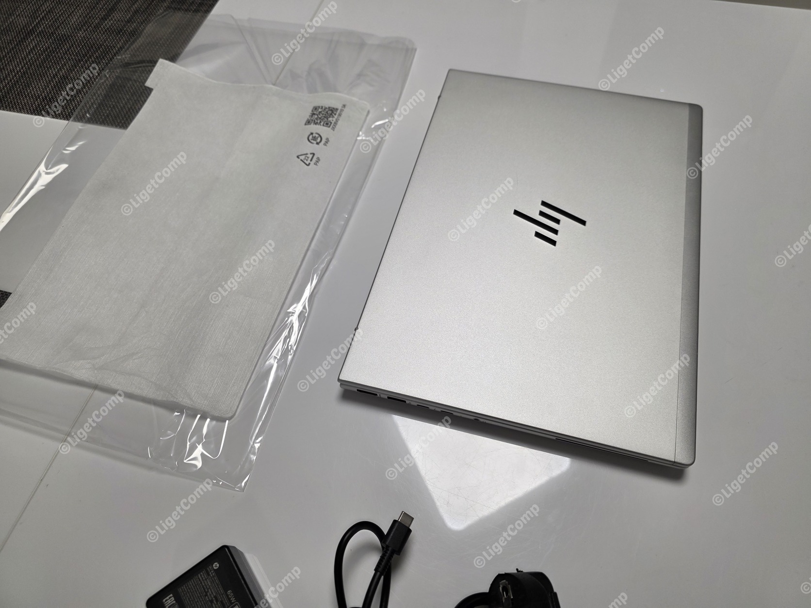 Új HP 640 G11 Elitebook 14 WUXGA Ultra5 125U 12mag 16GB RAM 512GB SSD Intel iGPU Win11 Pro Garancia - Image 10