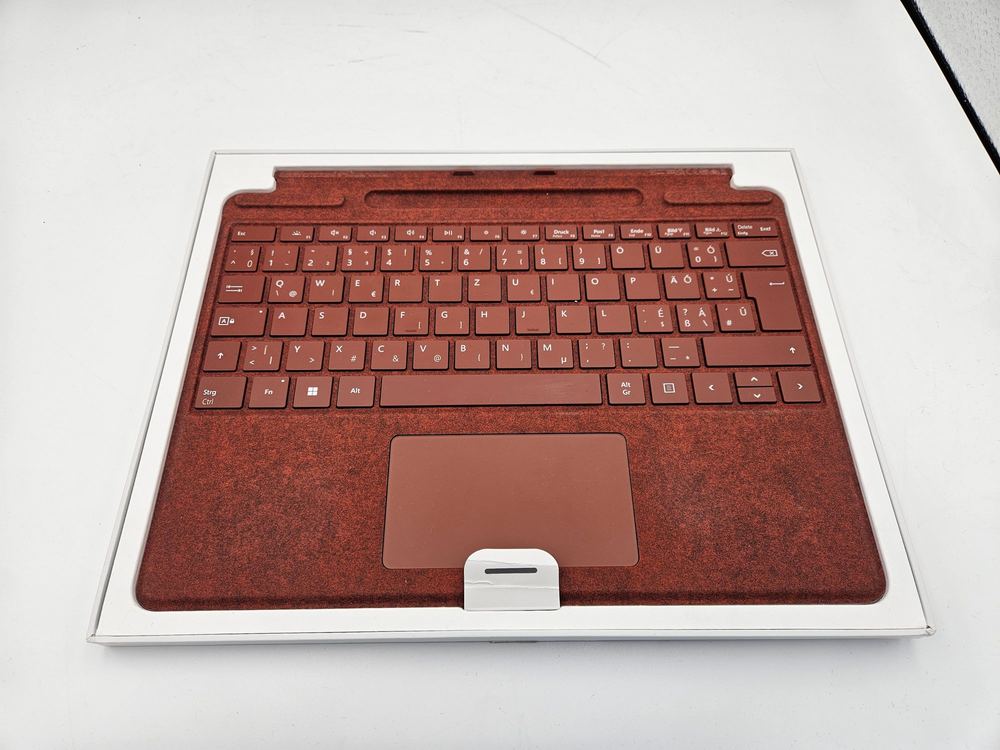 Német alapról magyarított Surface Type Cover