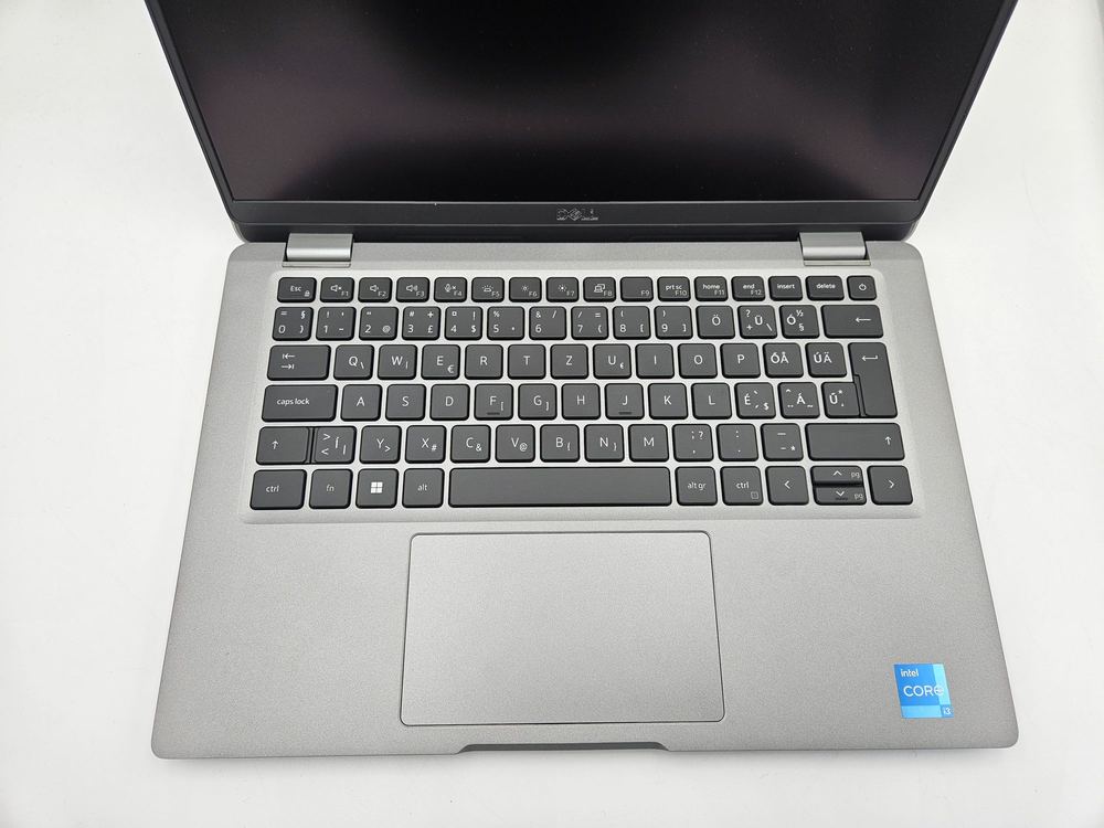 Svéd alapról magyarra lézerezett Dell Latitude billentyűzet