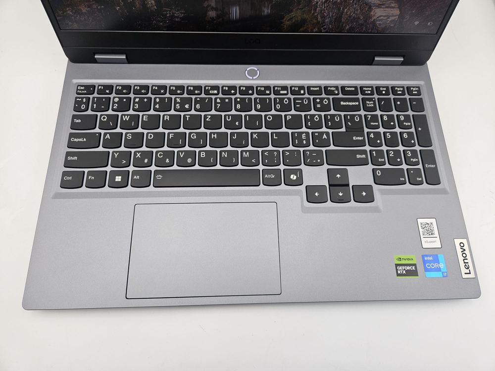 USA alapról magyarított Lenovo LOQ
