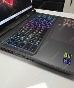 Alternative view of Új MSI 16 Vector QHD+ 240Hz Ultra9 275HX 24mag 32GB 1TB SSD Nvidia RTX 5080 16GB 175W Win11 Garancia
