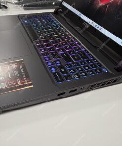 Új MSI 16 Vector QHD+ 240Hz Ultra9 275HX 24mag 32GB 1TB SSD Nvidia RTX 5080 16GB 175W Win11 Garancia - Image 3